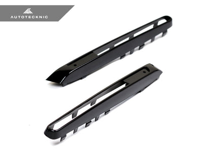 AutoTecknic Replacement Glazing Black Fender Gills - E70 X5M - Graveyard Performance