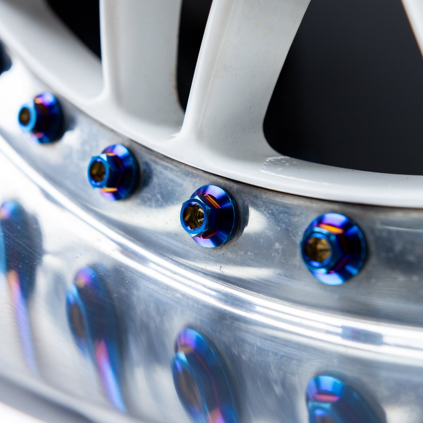 M7 × 32mm Titanium 3-Piece Wheel Assembly Hardware