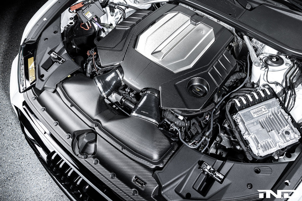 Eventuri Audi C8 RS6 / RS7 Black Carbon Engine Cover