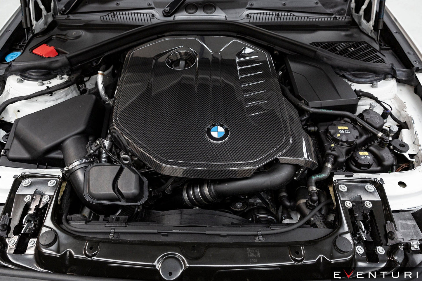 Eventuri BMW B58 Black Carbon Engine Cover