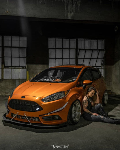 Lit Logos ST Grill Badge | 2013-2018 Focus & Fiesta