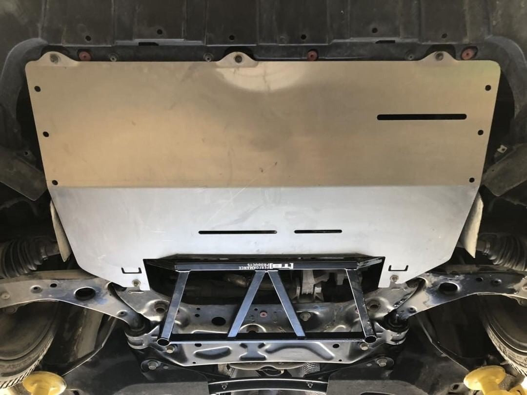 Ford Focus RS (2016-2018) Torque Gusset Traction Bar - Graveyard Performance