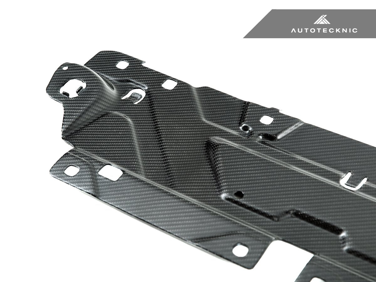 AutoTecknic Dry Carbon Fiber Cooling Shroud - G42 2-Series