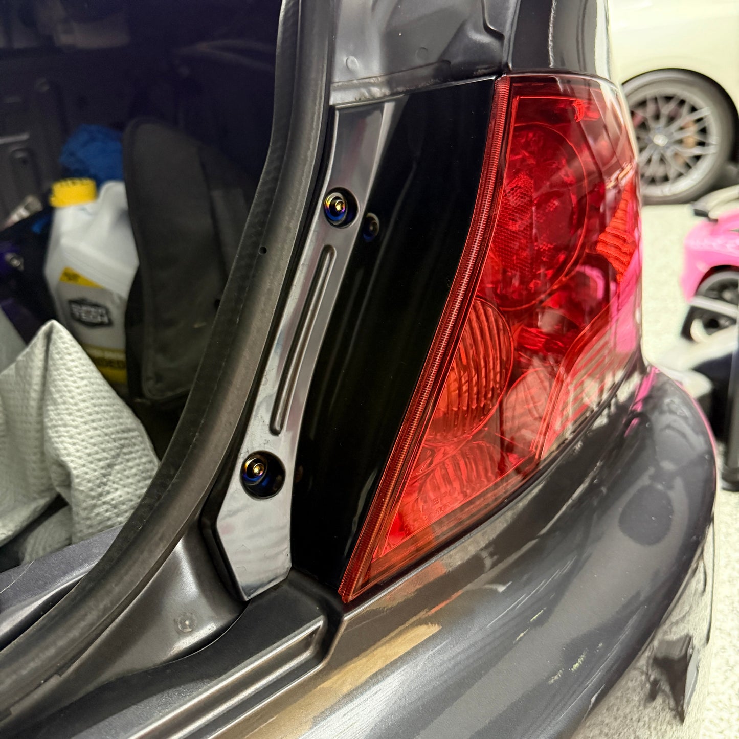JDC Titanium Taillight Hardware Kit (Evo 7/8/9) - Graveyard Performance