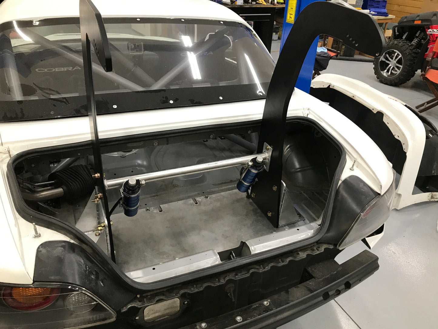 APR Performance Universal Fitment Carbon Fiber GT1000 71" Swan Neck Wing