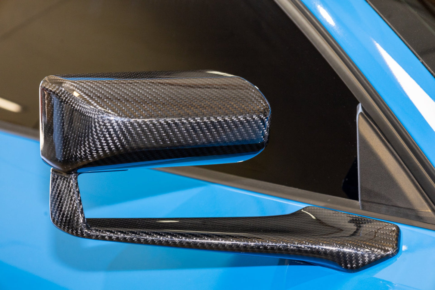 APR Performance GT2 AeroMirror - Ford Mustang S650 Fitment