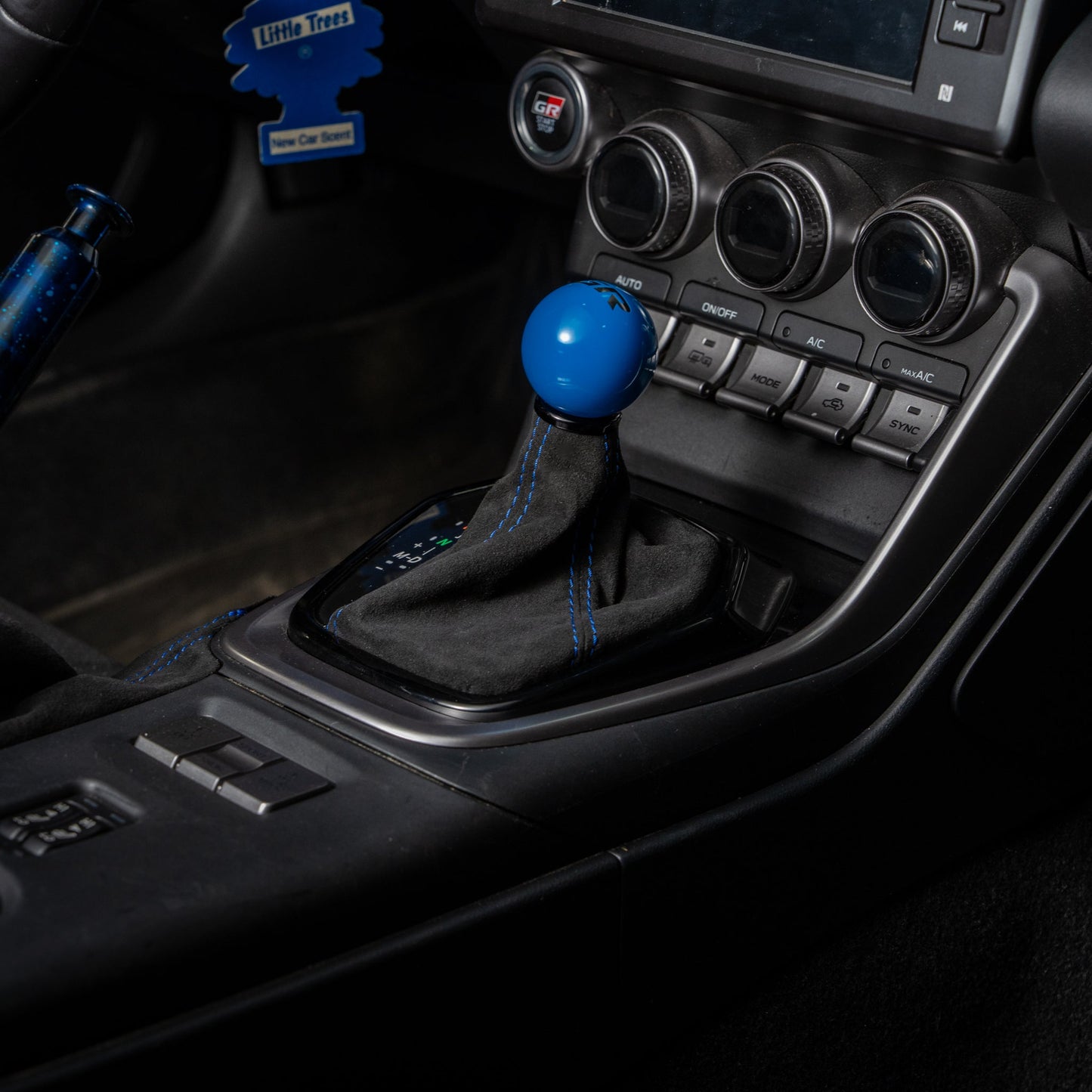 Billetworkz Premium Alcantara Shift Boot – Subaru BRZ/Toyota GR86 2022+ (Automatic)