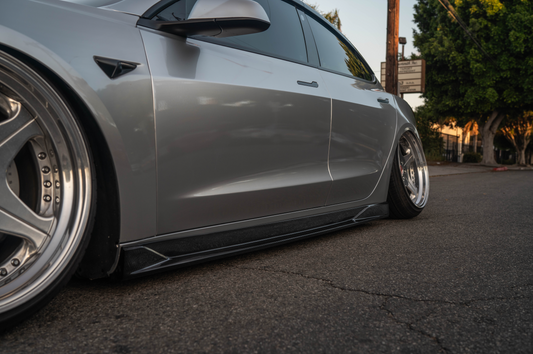 Street Hunter USA Tesla Model 3 Side Skirts