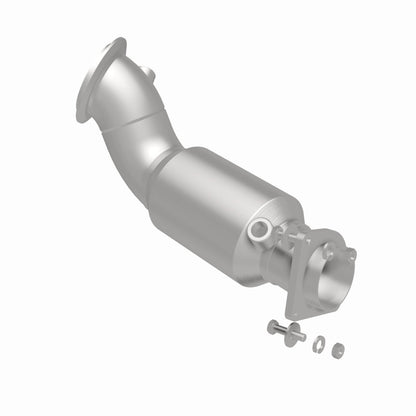 Magnaflow 2015 M3 3 Underbody Direct Fit Converter - Graveyard Performance