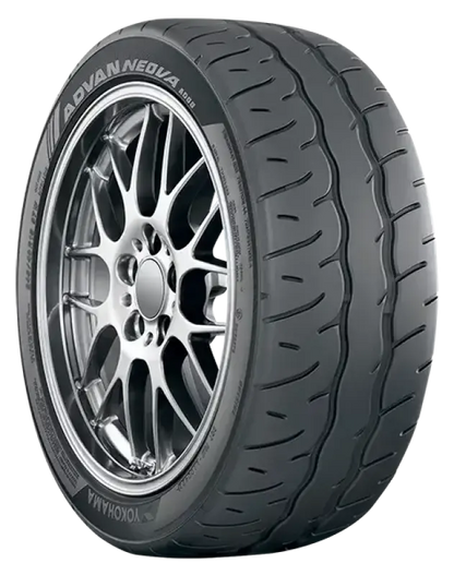 Yokohama Advan Neova AD09 Tire - 245/35R18 XL