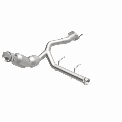 Magnaflow 21-23 Ford F-150 3.5L Right Underbody Direct Fit Converter - Graveyard Performance