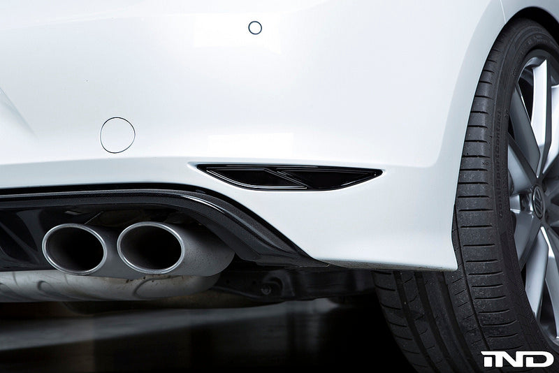 Acexxon MK7 Golf R Rear Reflector Insert Set - Diagonal Slat