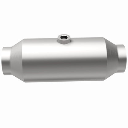 Magnaflow Conv Univ 2.50 1/O2 CA 5in Spun CA - Graveyard Performance