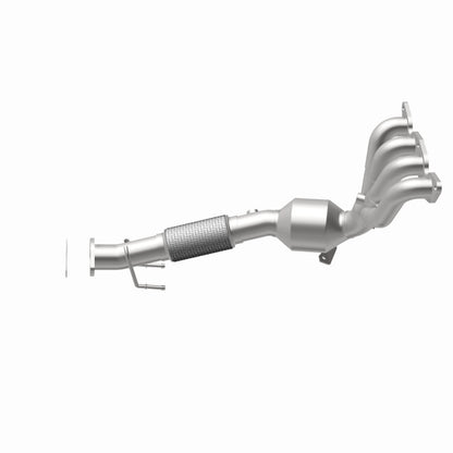 Magnaflow 12-15 Ford Focus 2.0L Direct Fit Converter - Graveyard Performance