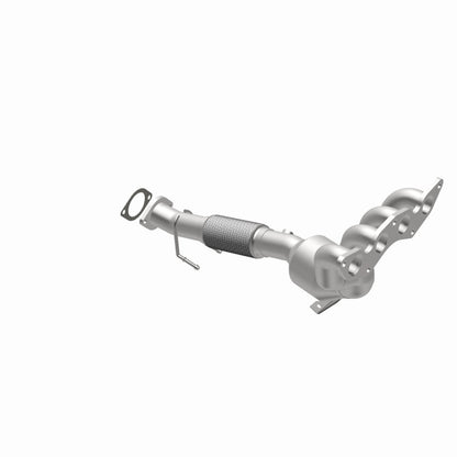 Magnaflow 12-15 Ford Focus 2.0L Direct Fit Converter - Graveyard Performance