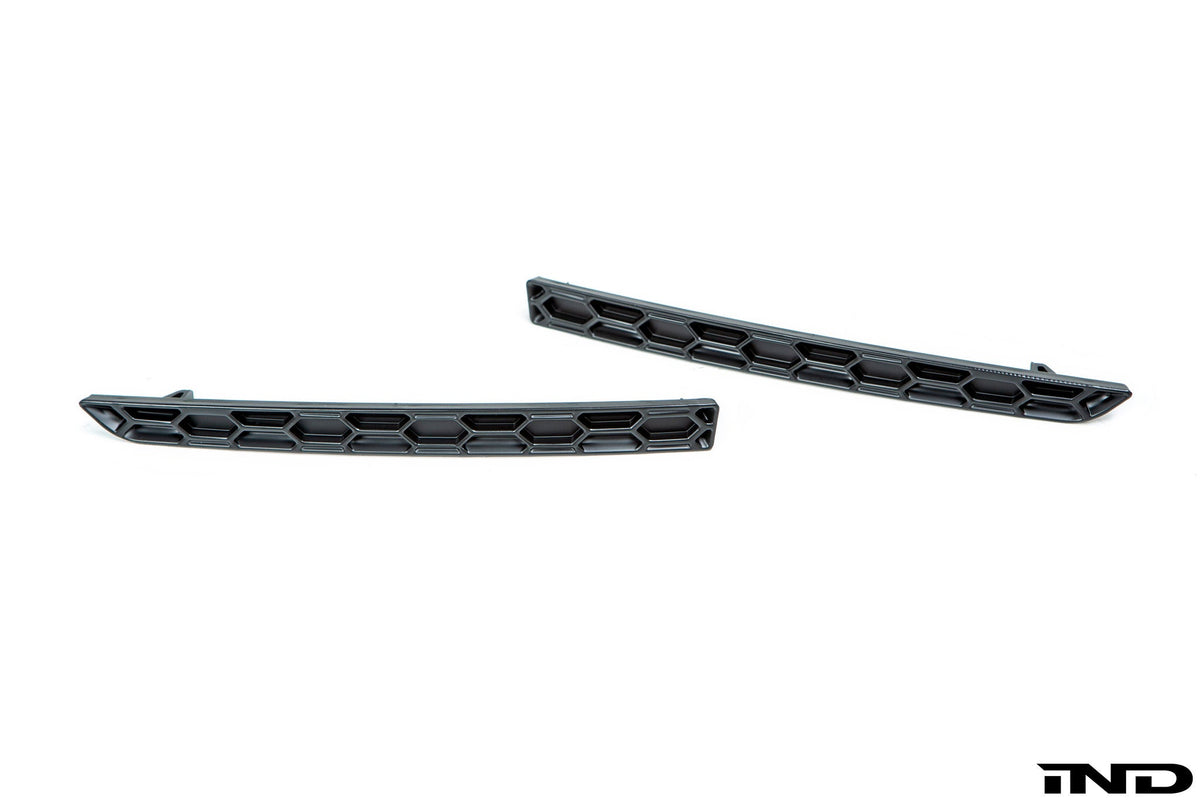 Acexxon F8X M3 / M4 Rear Reflector Insert Set - Honeycomb