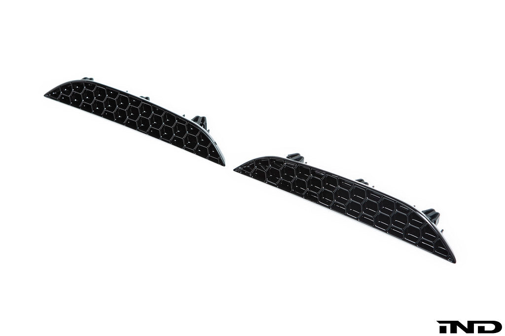 Acexxon F90 M5 Rear Reflector Insert Set - Honeycomb