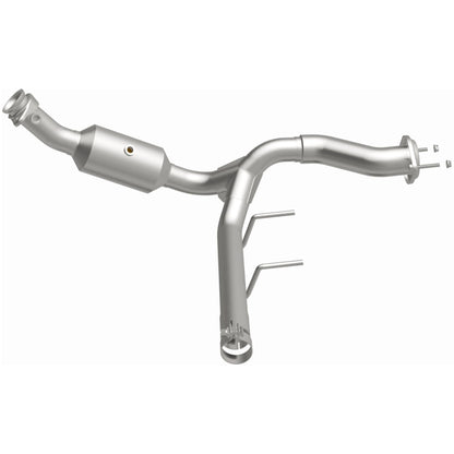 Magnaflow 2021 Ford F-150 Right Underbody 5L Direct Fit Converter - Graveyard Performance