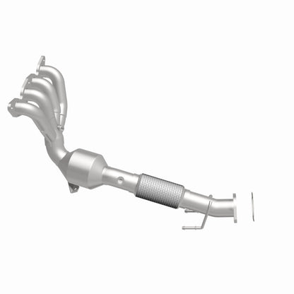 Magnaflow 12-15 Ford Focus 2.0L Direct Fit Converter - Graveyard Performance