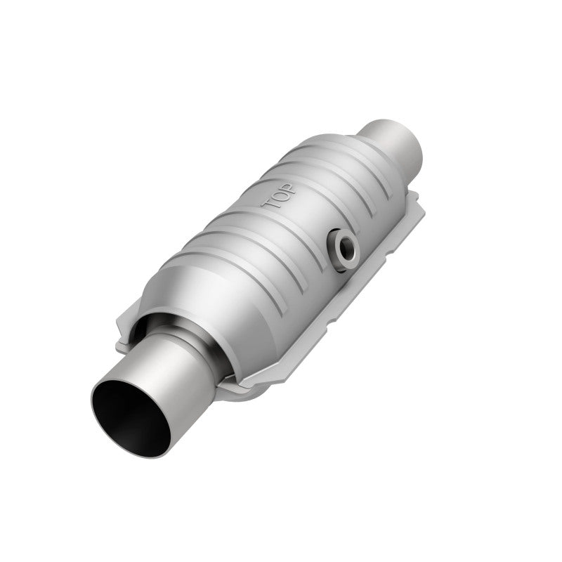 Magnaflow Conv Univ 2.25 1/O2 CA - Graveyard Performance