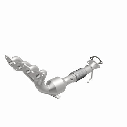 Magnaflow 12-15 Ford Focus 2.0L Direct Fit Converter - Graveyard Performance