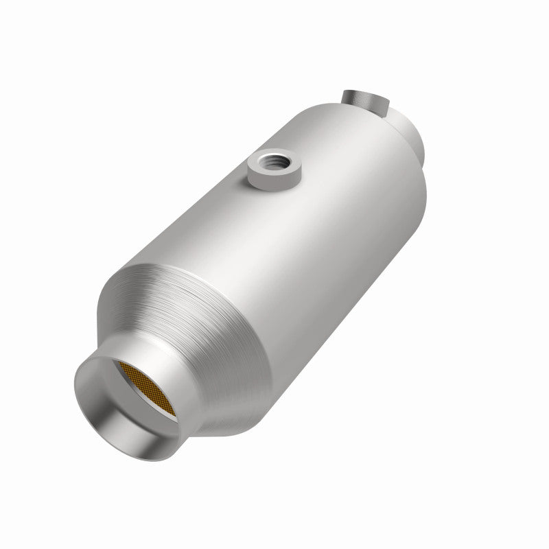 Magnaflow 2.25 1-O2 CA Universal Converter - Graveyard Performance