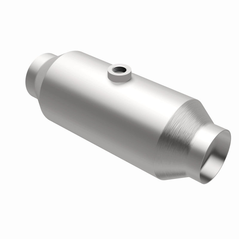 Magnaflow Conv Univ 2.50 1/O2 CA 5in Spun CA - Graveyard Performance