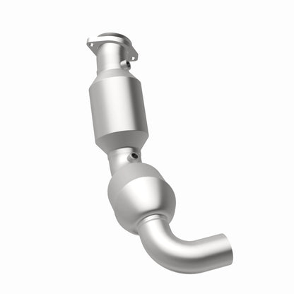 Magnaflow 21-23 Ford F-150 3.5L Left Underbody Direct Fit Converter - Graveyard Performance