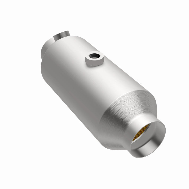 Magnaflow 2.25 1-O2 CA Universal Converter - Graveyard Performance