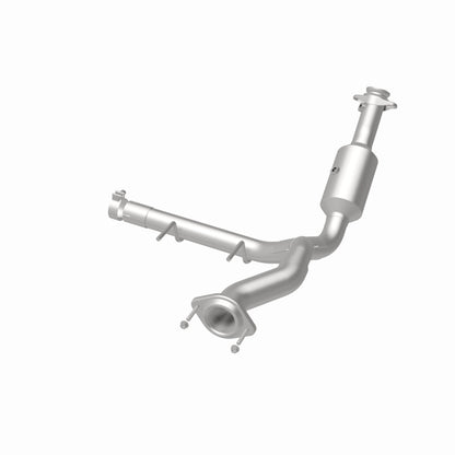 Magnaflow 2021 Ford F-150 Right Underbody 5L Direct Fit Converter - Graveyard Performance