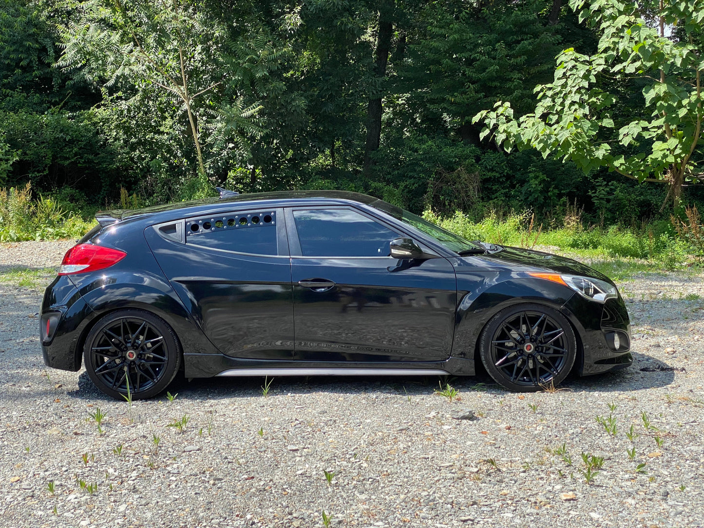 Billetworkz Window Vents Hyundai Veloster 2012-2017 - Graveyard Performance