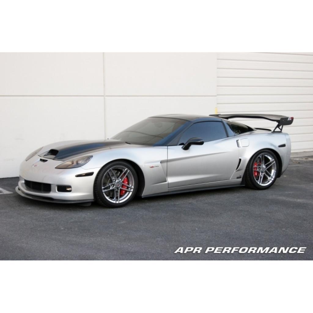 APR Performance Chevrolet Corvette C6 Z06 Carbon Fiber Side Rocker Extensions/ Side Skirt (Fits Z06 and Grand Sport)