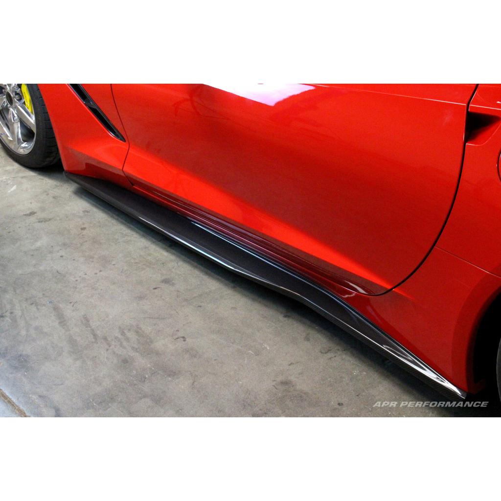 APR Performance Chevrolet Corvette C7 Z06 Carbon Fiber Side Rocker Extensions/ Side Skirts