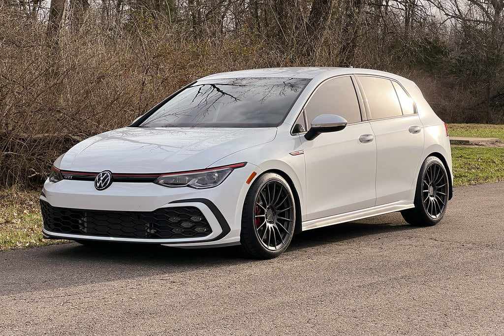 Megachip MK8 GTI / Golf R Splash Guard Set