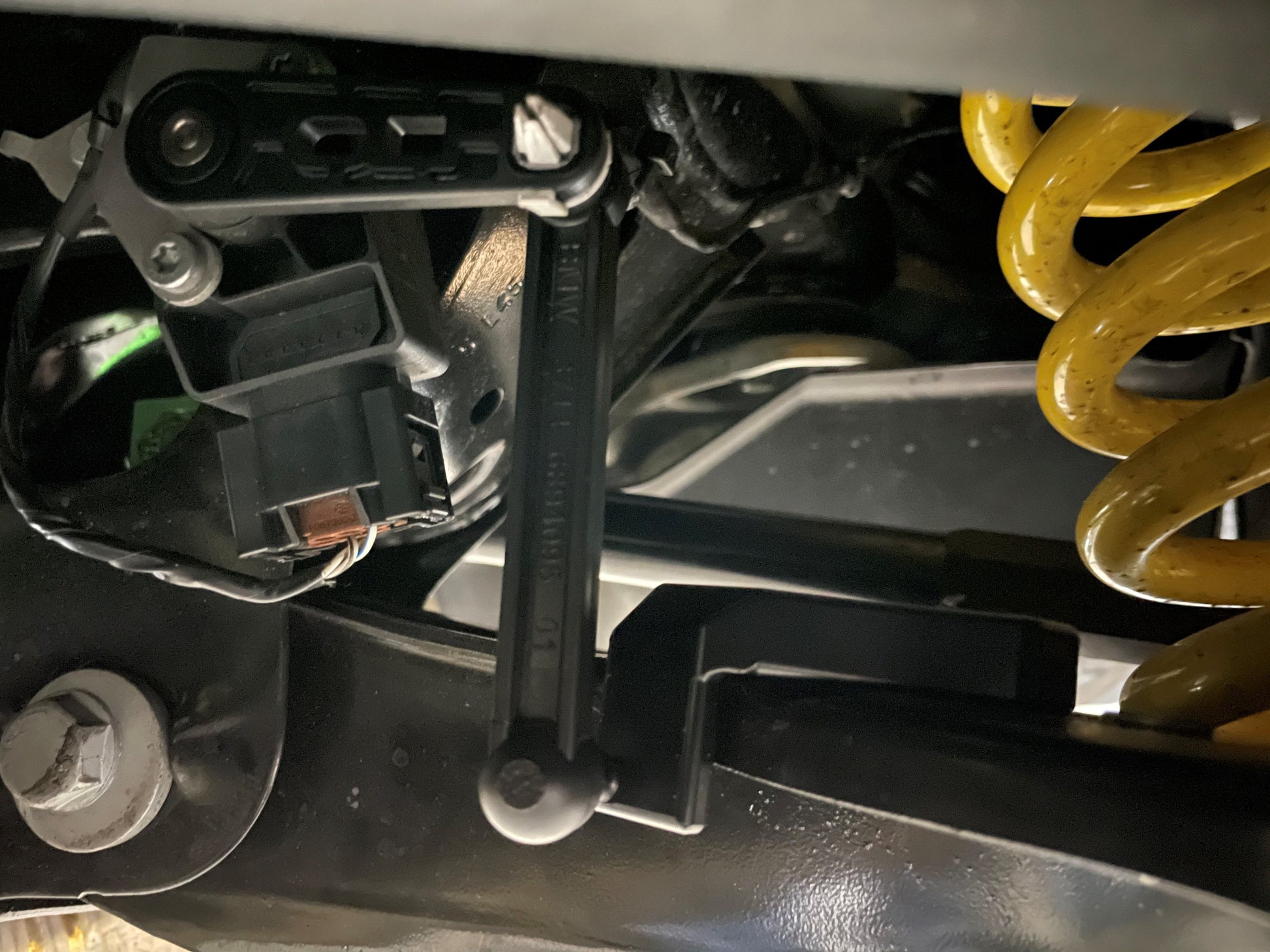 Billet Rear Ride Height Sensor Bracket - Toyota GR Supra A90 A91 / BMW G20 G29 - Graveyard Performance