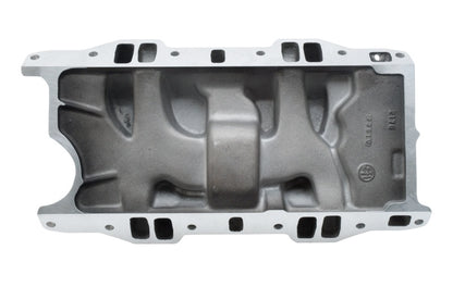 Edelbrock Performer 318 w/ O EGR Black