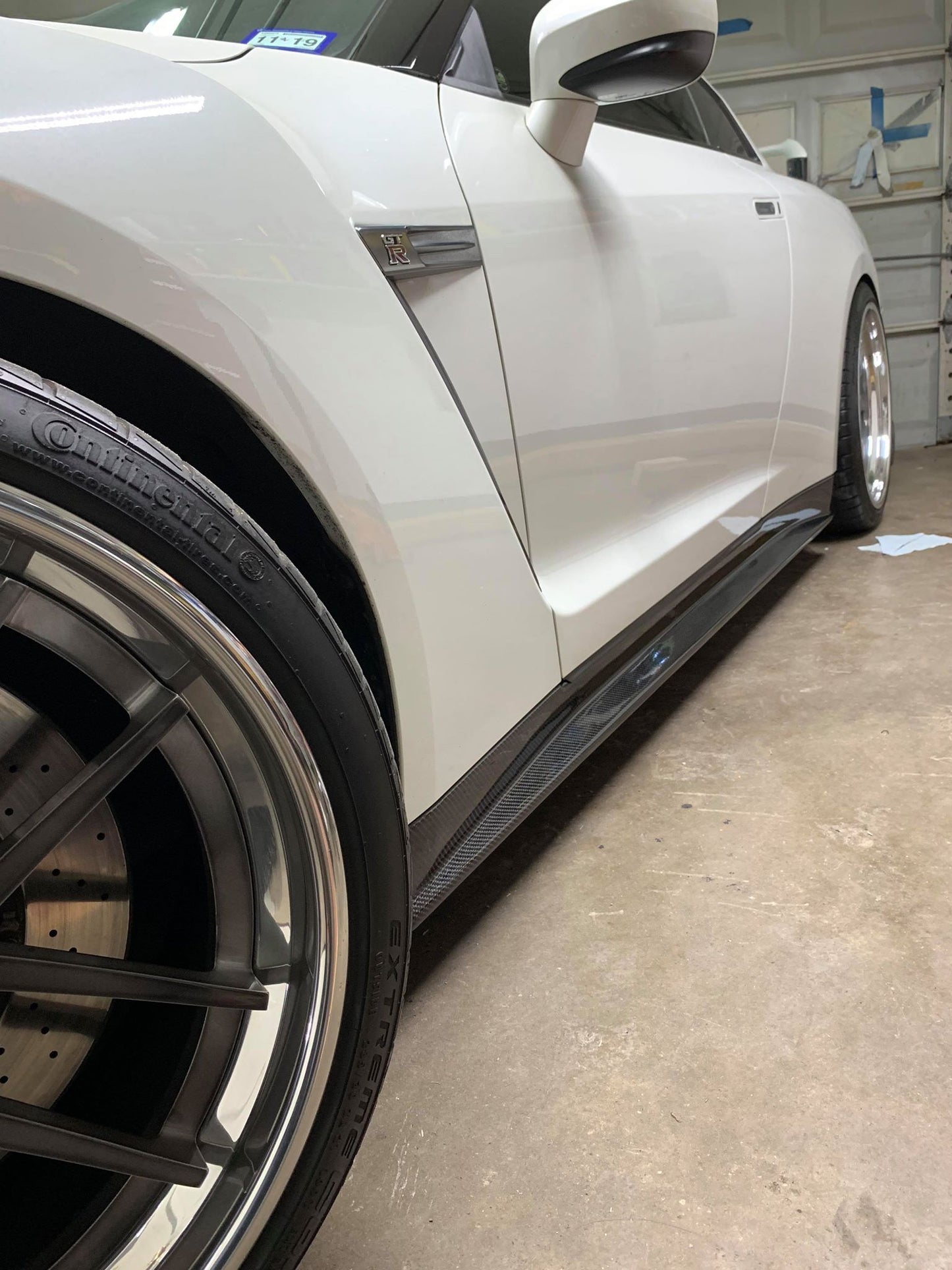Rexpeed R35 GTR Z Style Carbon Side Skirts