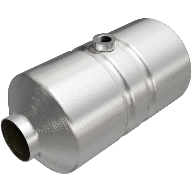 Magnaflow Conv Univ 2.25 W-O2 CA - Graveyard Performance