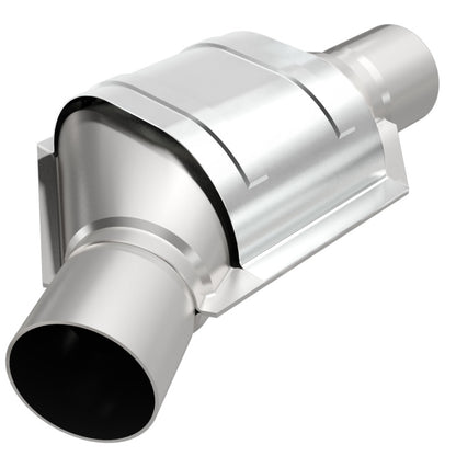 MagnaFlow Conv Universal 2.50 Angled Inlet OEM - Graveyard Performance
