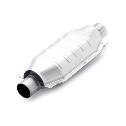 MagnaFlow Conv Univ 2.25inch OBD2 - Graveyard Performance