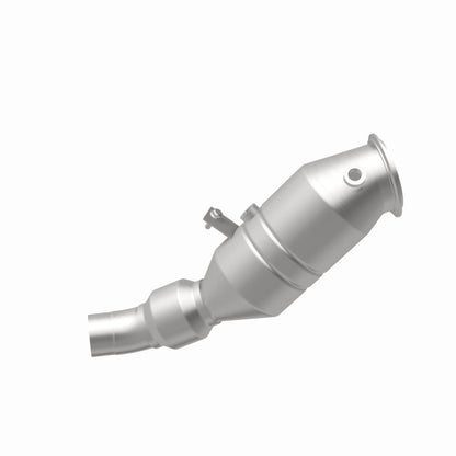 Magnaflow Conv DF 2014 228i 2.0L Close Coupled - Graveyard Performance
